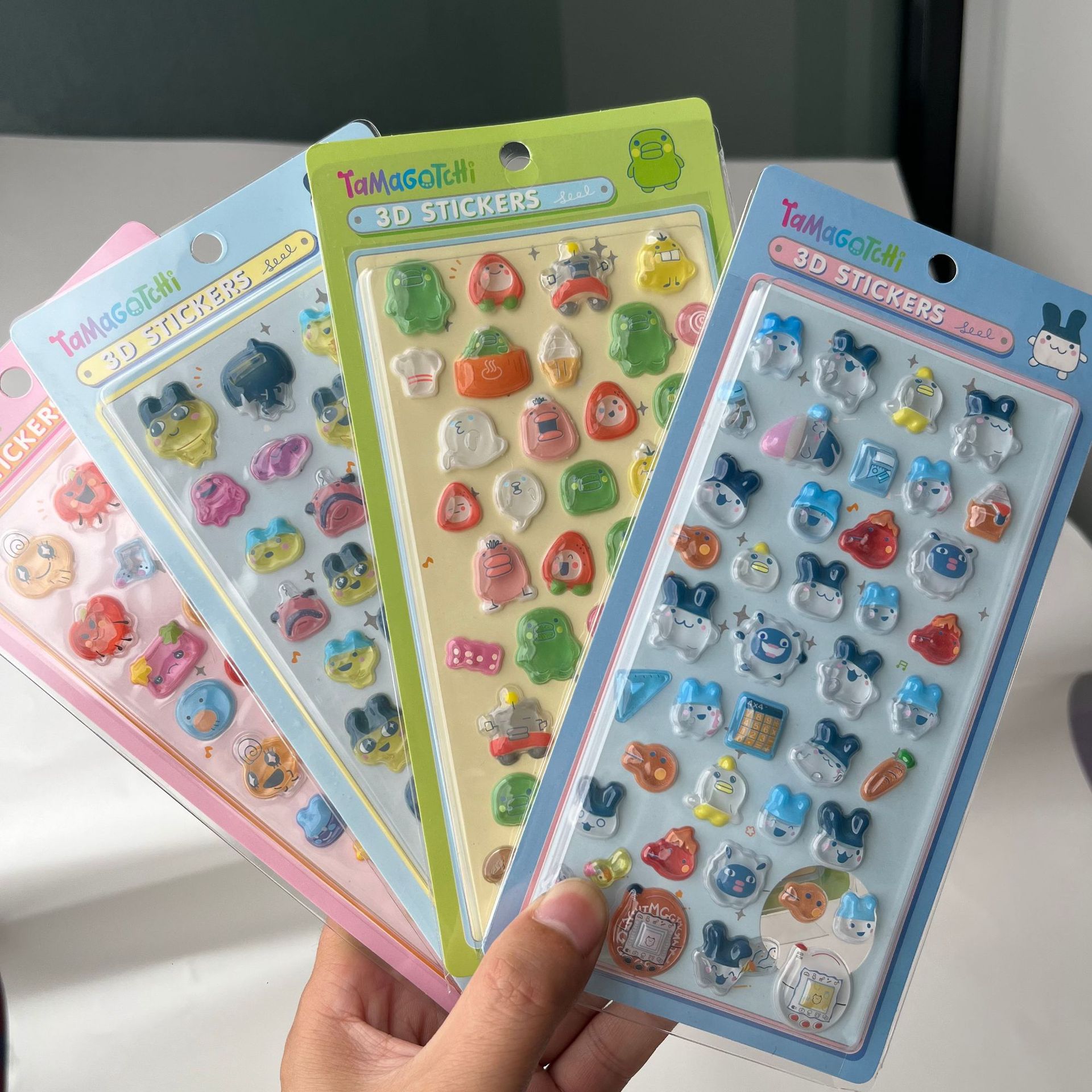 Electronic Gift - Niedliche Tamagotchi 3D Puffy Sticker Retro