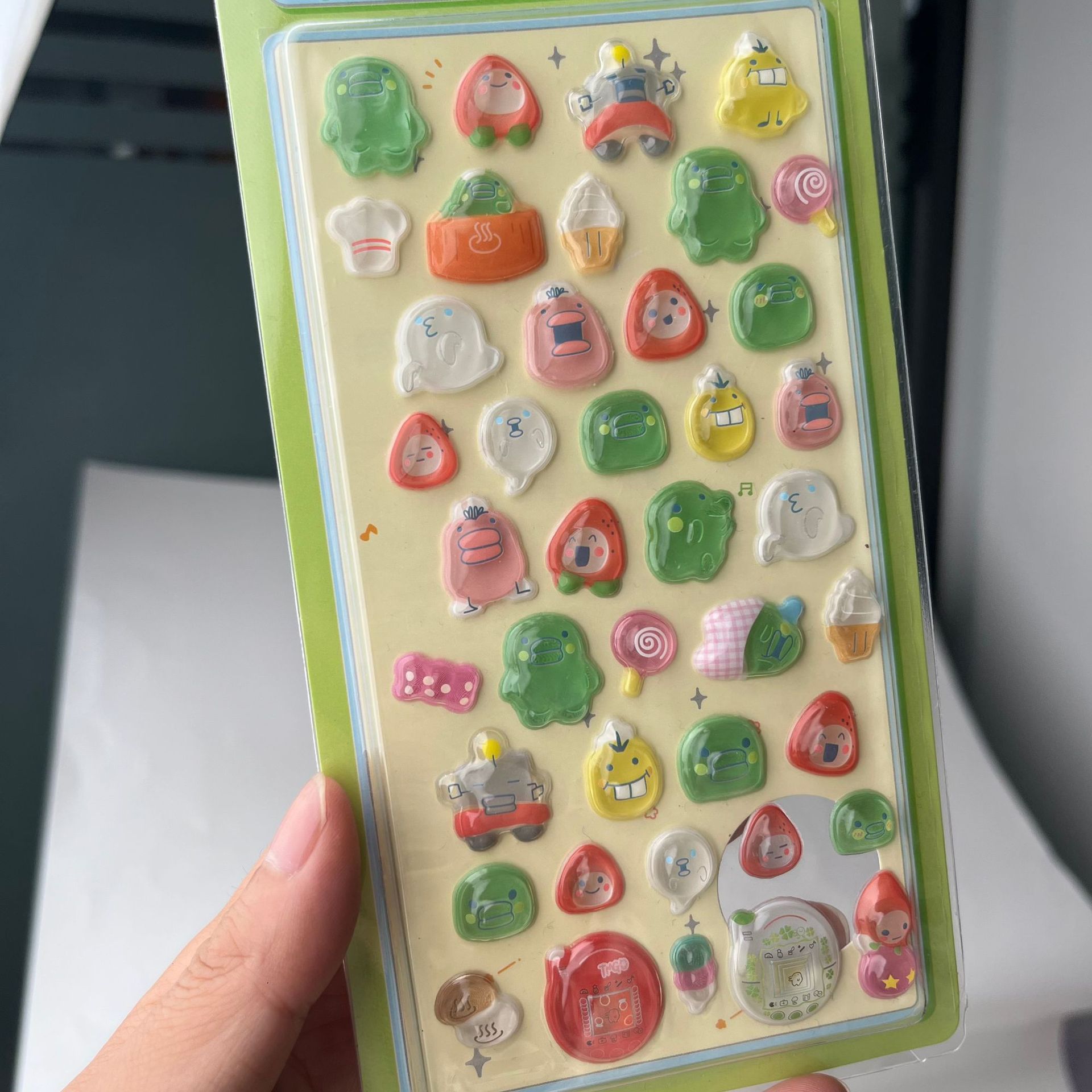 Niedliche Tamagotchi 3D Puffy  – Electronic Gift Bewertung und Preis